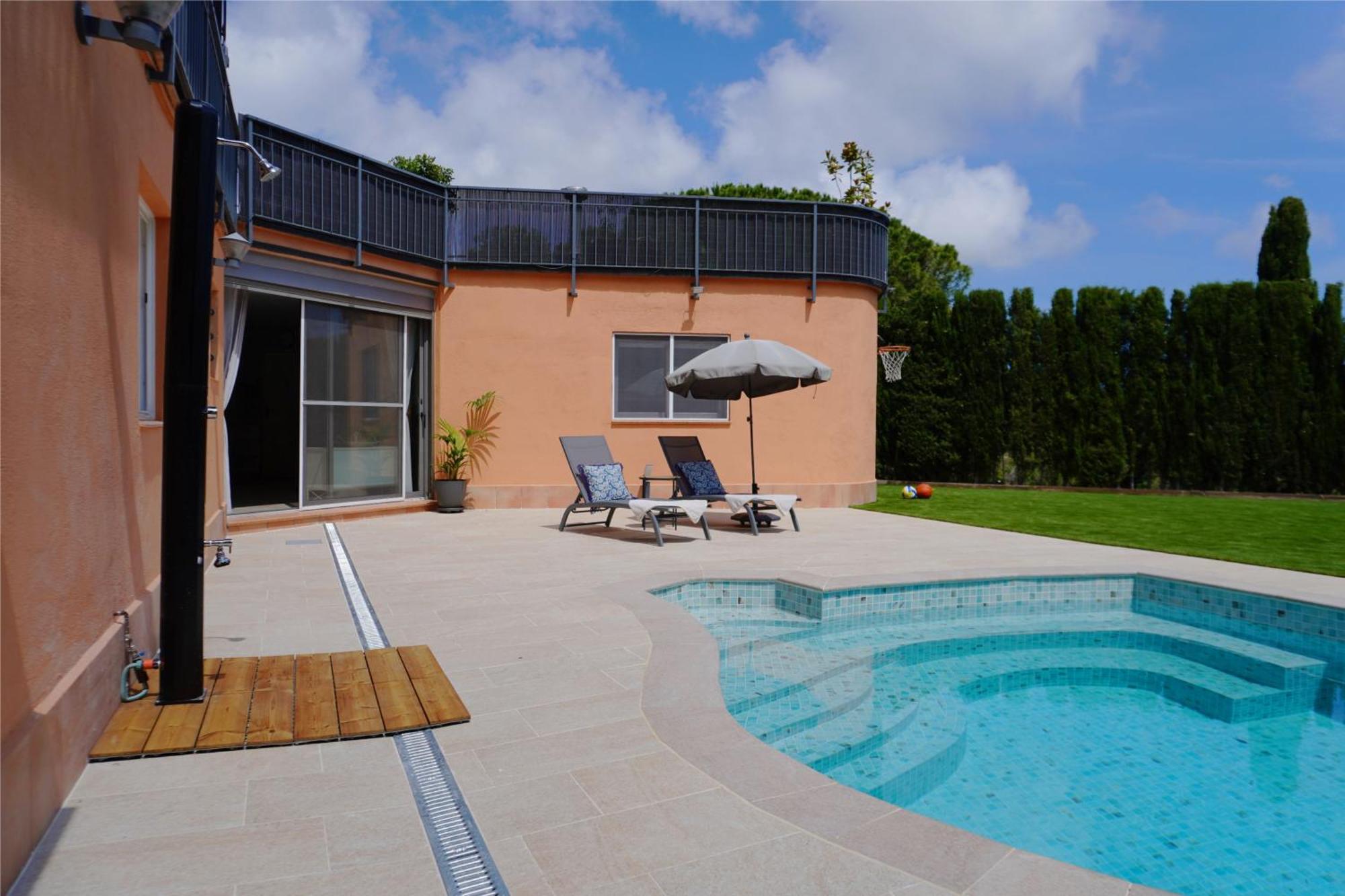 Blueline 25Km Bcn-Piscina, Sauna Y Vistas Al Mar Mataro Exterior photo